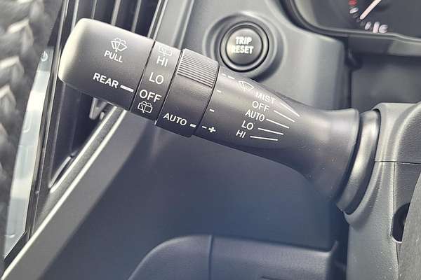 2025 Subaru Forester Premium S6