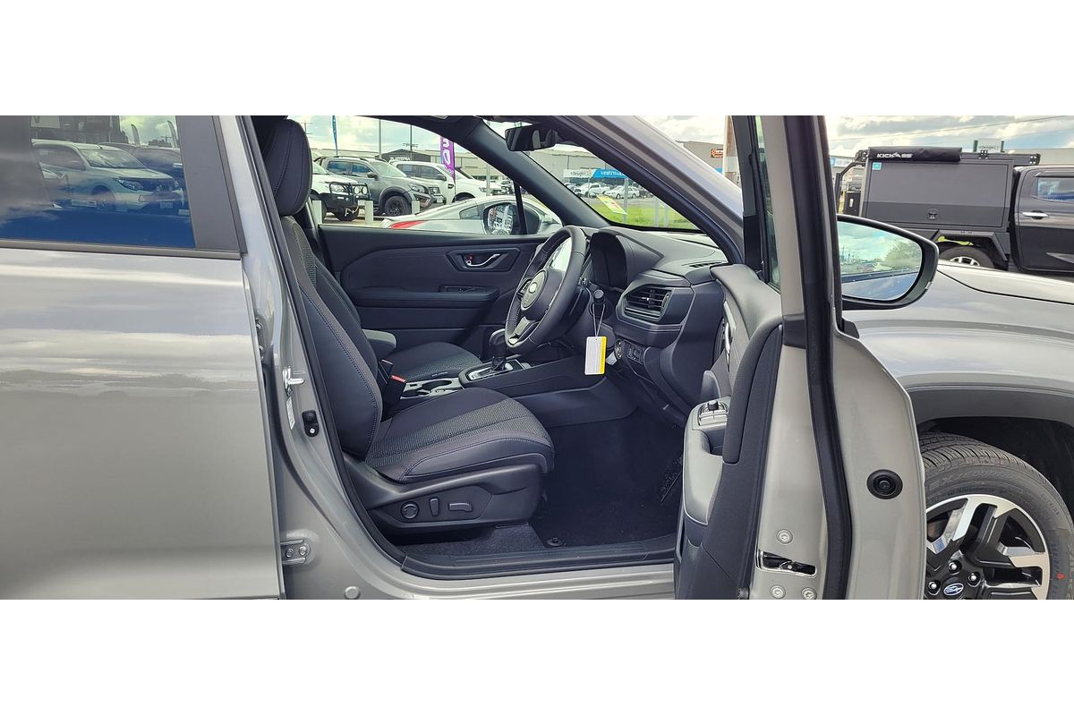 2025 Subaru Forester Premium S6