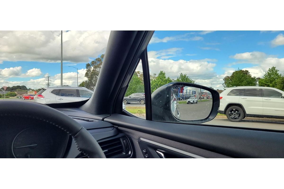 2025 Subaru Forester Premium S6