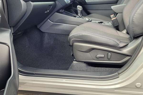 2025 Subaru Forester Premium S6