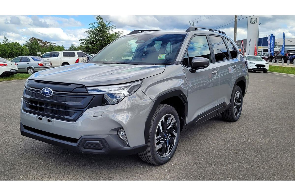 2025 Subaru Forester Premium S6