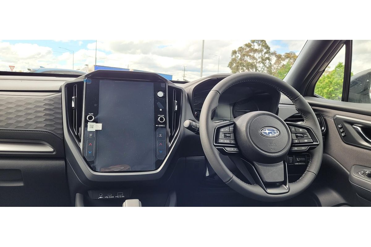 2025 Subaru Forester Premium S6