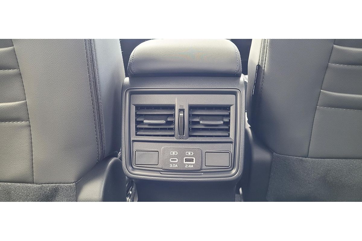 2025 Subaru Forester Premium S6