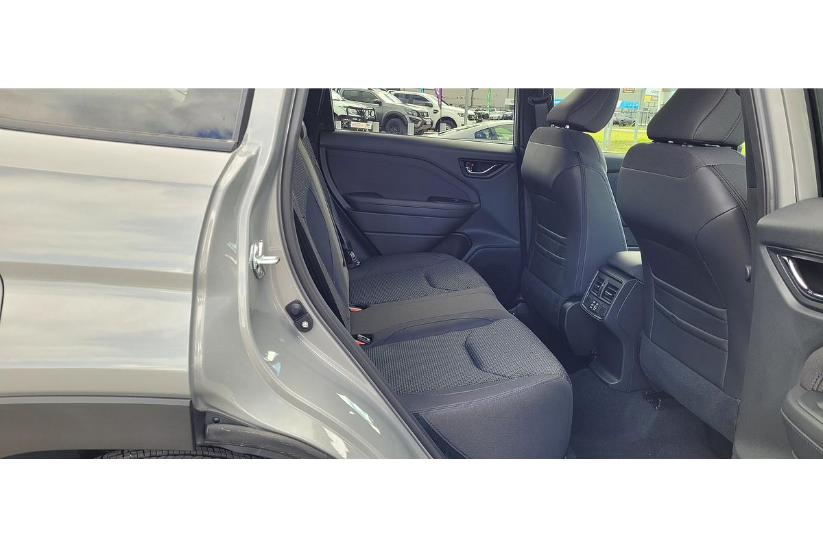 2025 Subaru Forester Premium S6