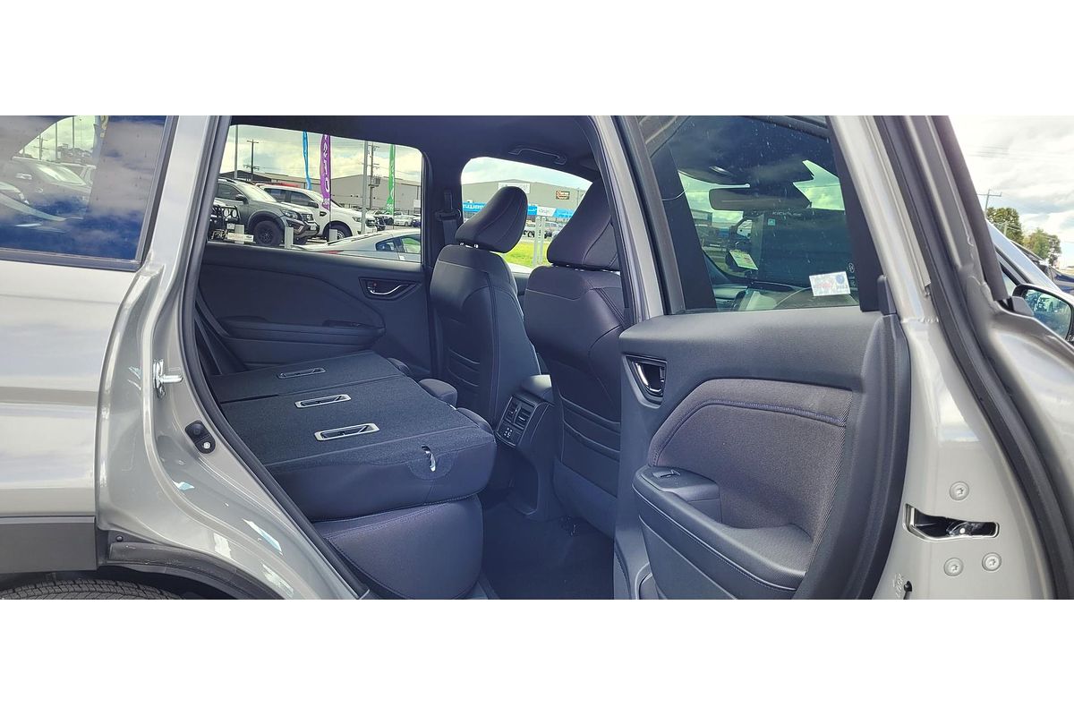 2025 Subaru Forester Premium S6