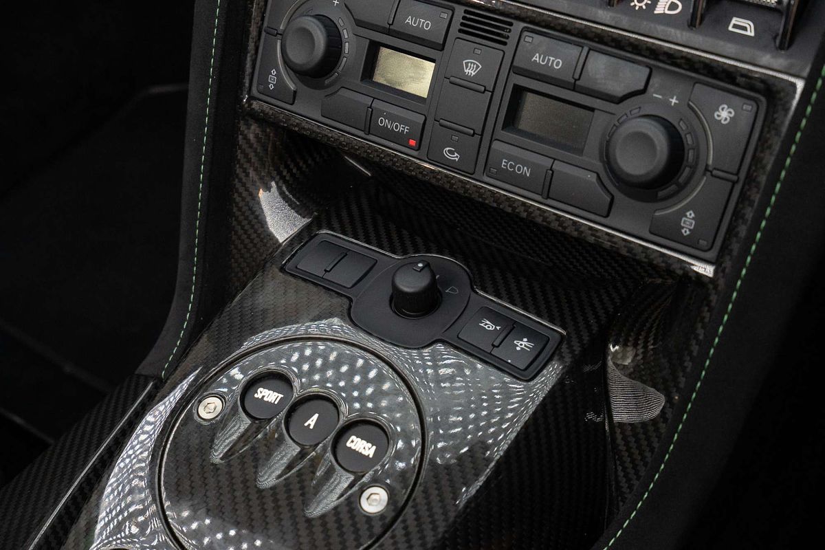 2012 Lamborghini Gallardo LP570-4 Performante L140