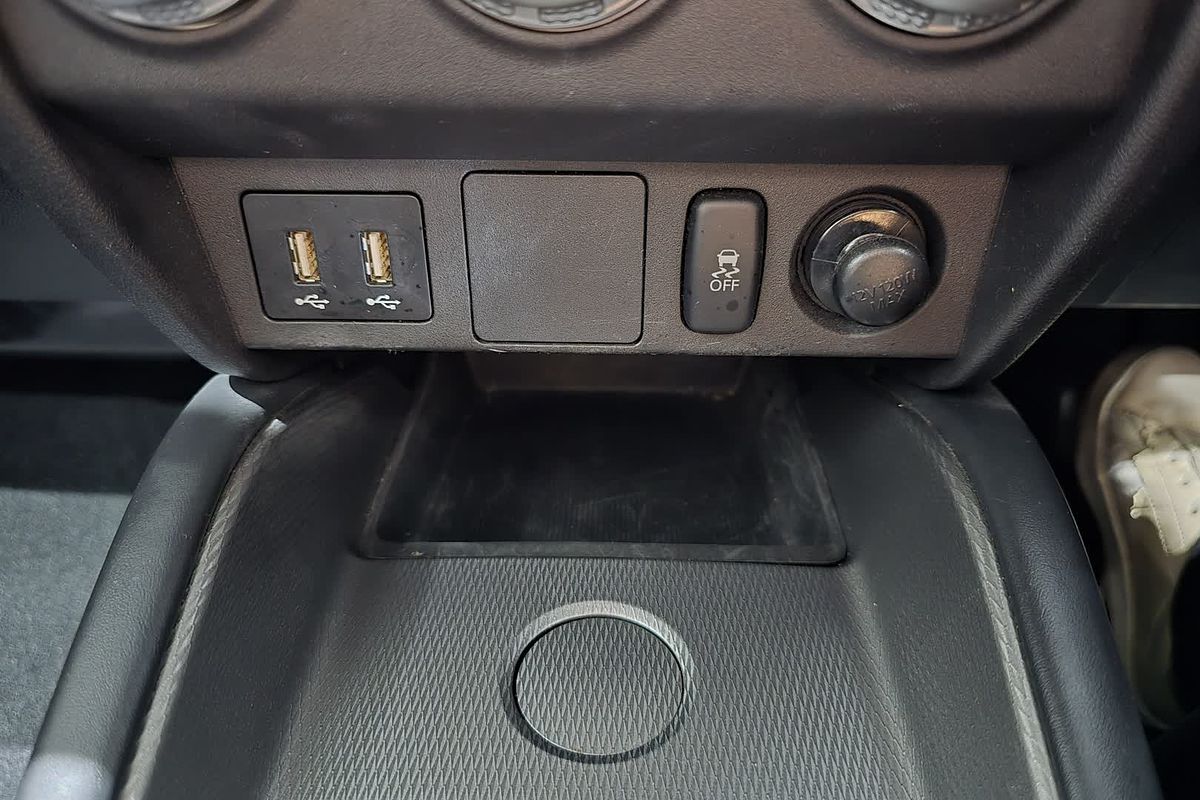 2022 Mitsubishi ASX MR XD