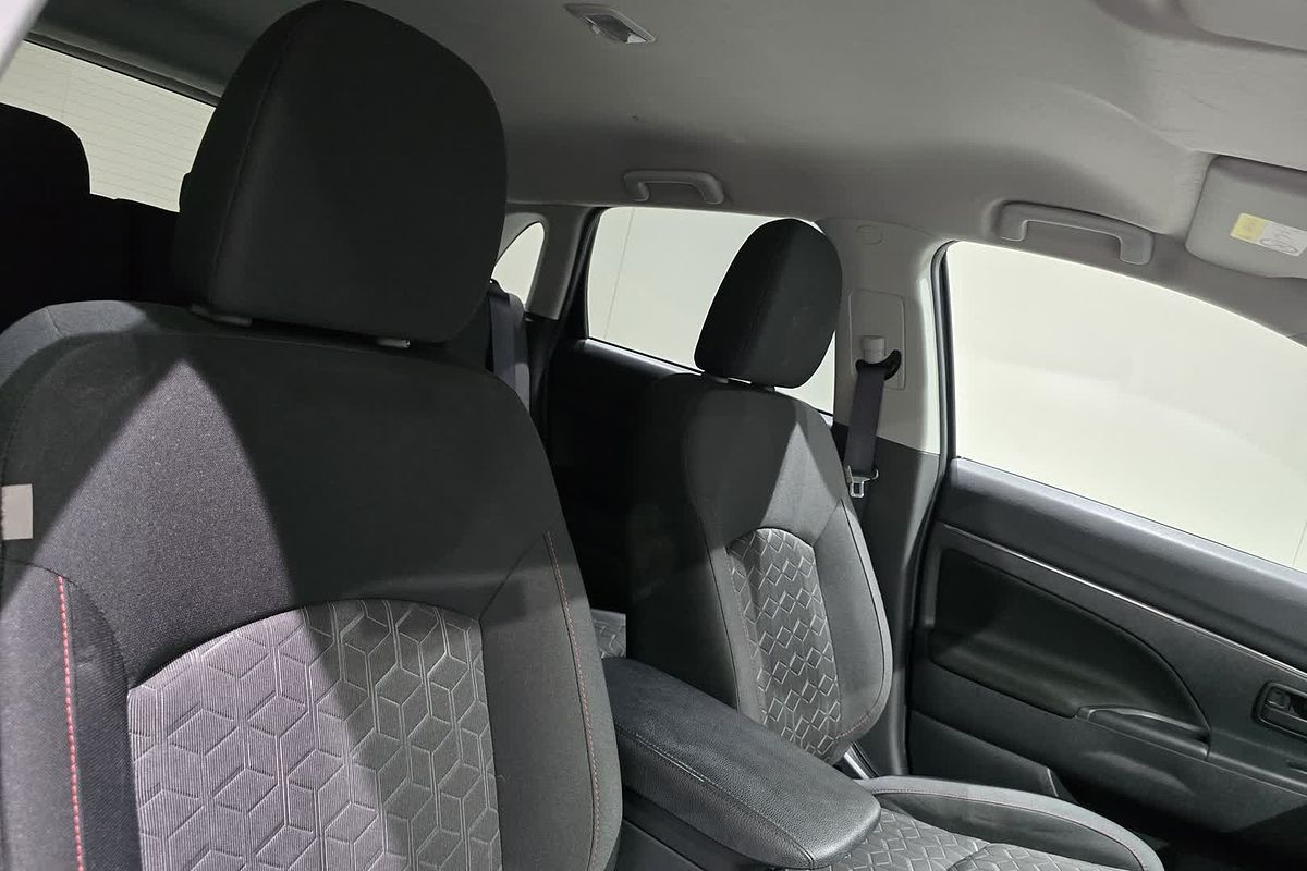 2022 Mitsubishi ASX MR XD