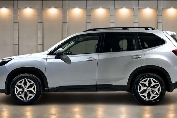 2023 Subaru Forester 2.5i S5
