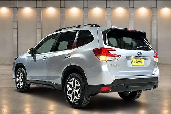 2023 Subaru Forester 2.5i S5