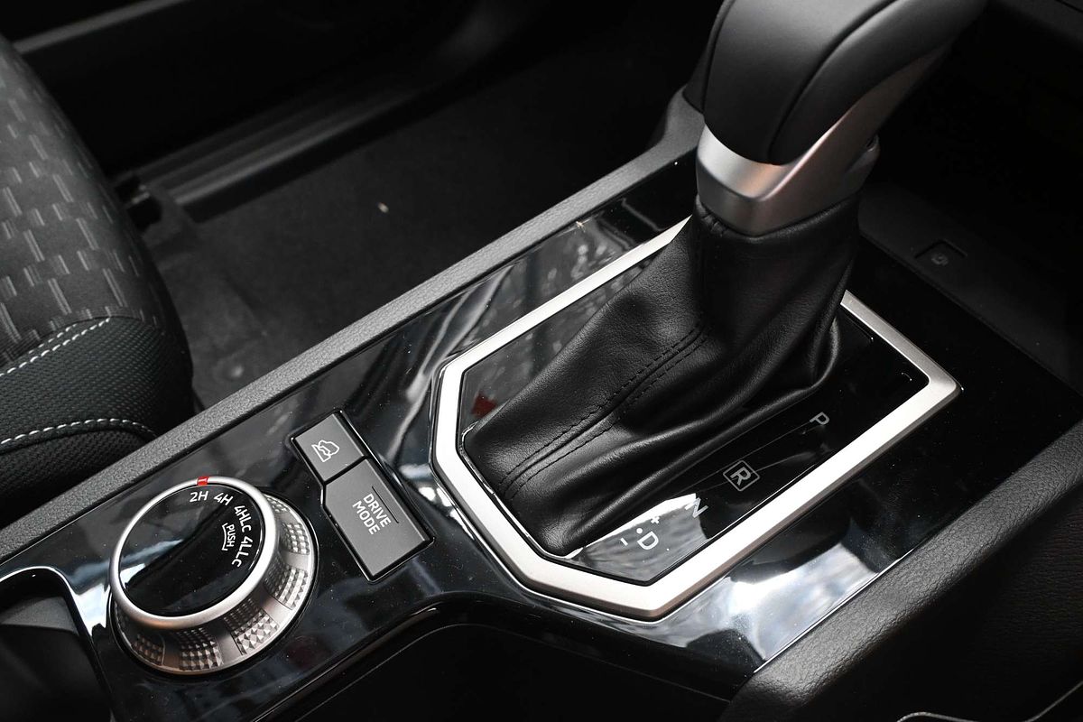 2024 Mitsubishi Triton GLS MV 4X4