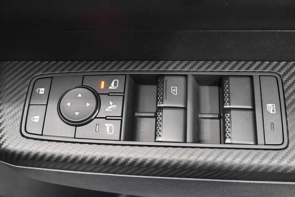 2024 Mitsubishi Triton GLS MV 4X4