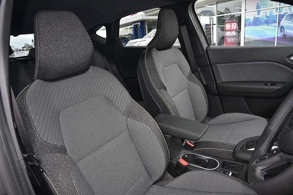 2025 Mitsubishi ASX Aspire XE