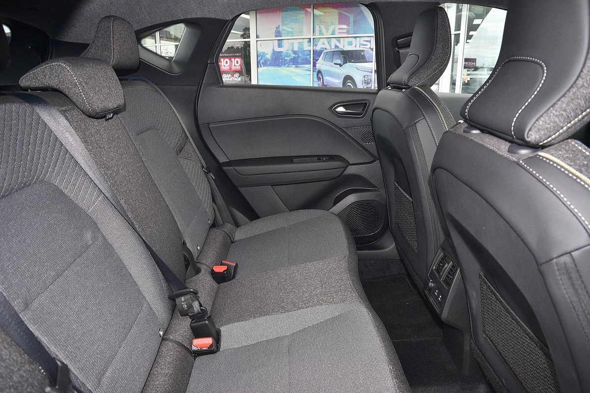 2025 Mitsubishi ASX Aspire XE