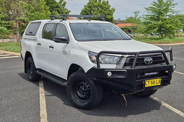 2020 Toyota Hilux SR GUN126R 4X4