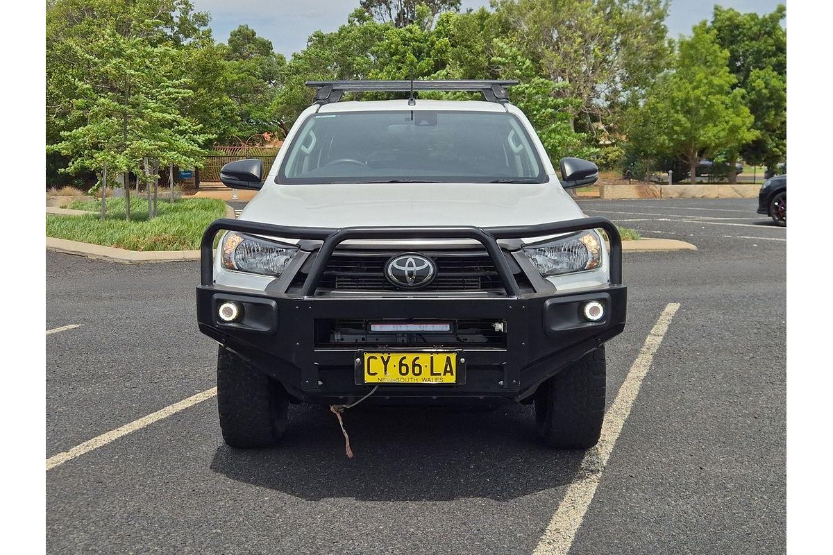 2020 Toyota Hilux SR GUN126R 4X4
