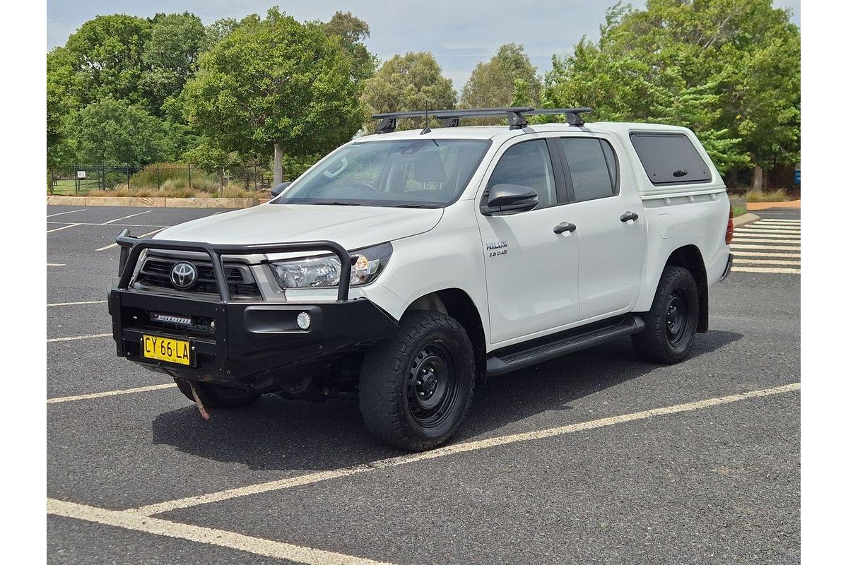 2020 Toyota Hilux SR GUN126R 4X4