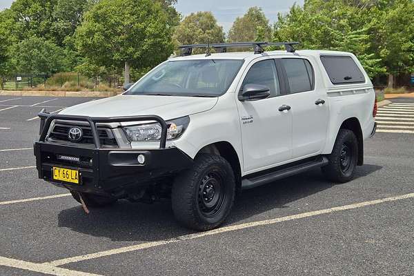 2020 Toyota Hilux SR GUN126R 4X4