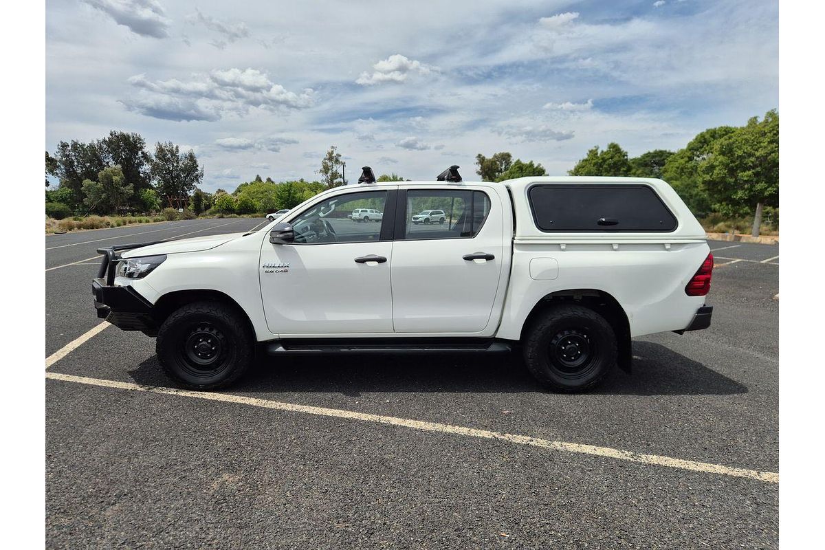 2020 Toyota Hilux SR GUN126R 4X4
