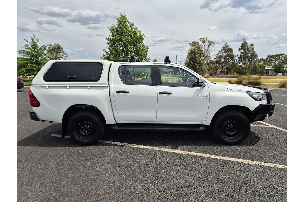 2020 Toyota Hilux SR GUN126R 4X4
