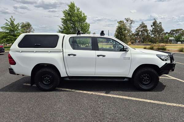 2020 Toyota Hilux SR GUN126R 4X4