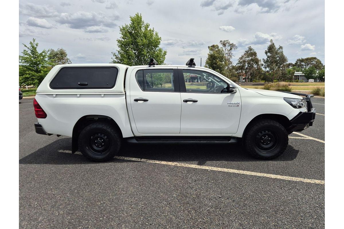2020 Toyota Hilux SR GUN126R 4X4
