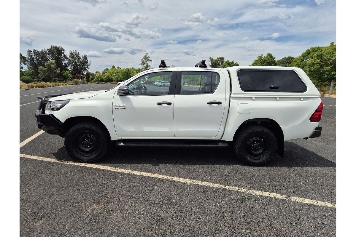 2020 Toyota Hilux SR GUN126R 4X4