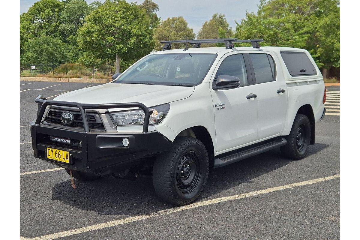 2020 Toyota Hilux SR GUN126R 4X4