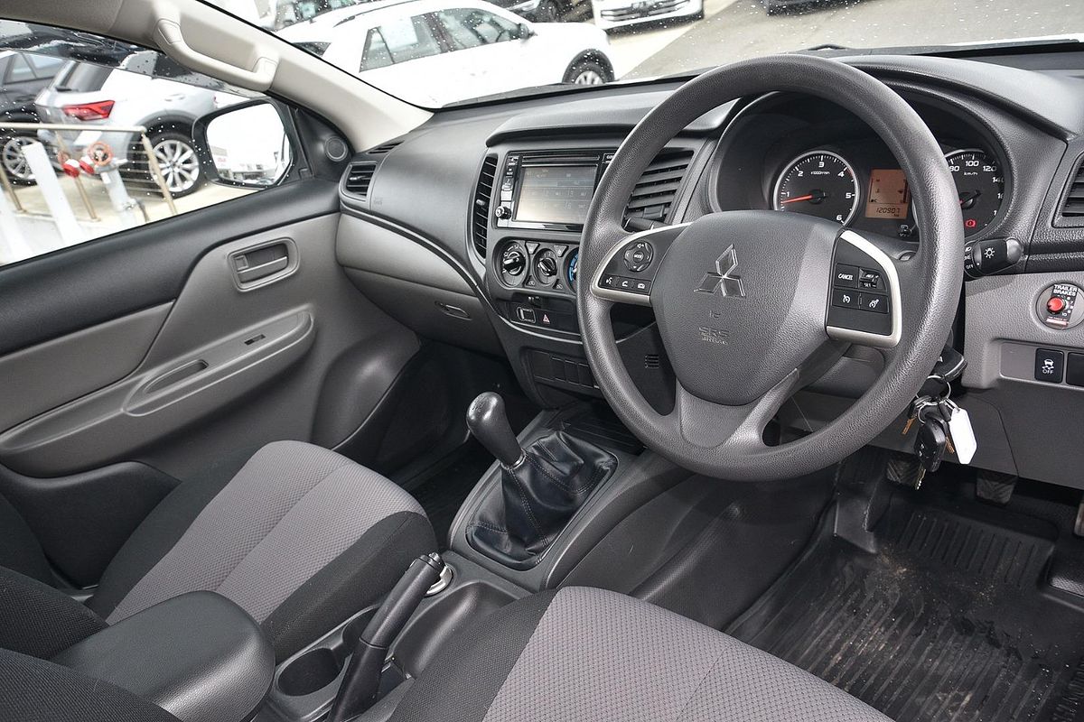 2018 Mitsubishi Triton GLX MQ 4X4