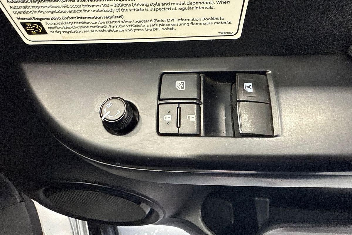 2021 Toyota Hilux SR GUN126R 4X4