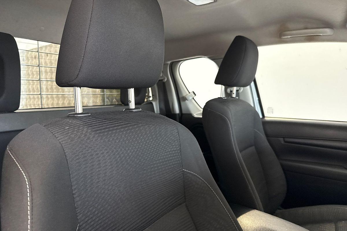 2021 Toyota Hilux SR GUN126R 4X4