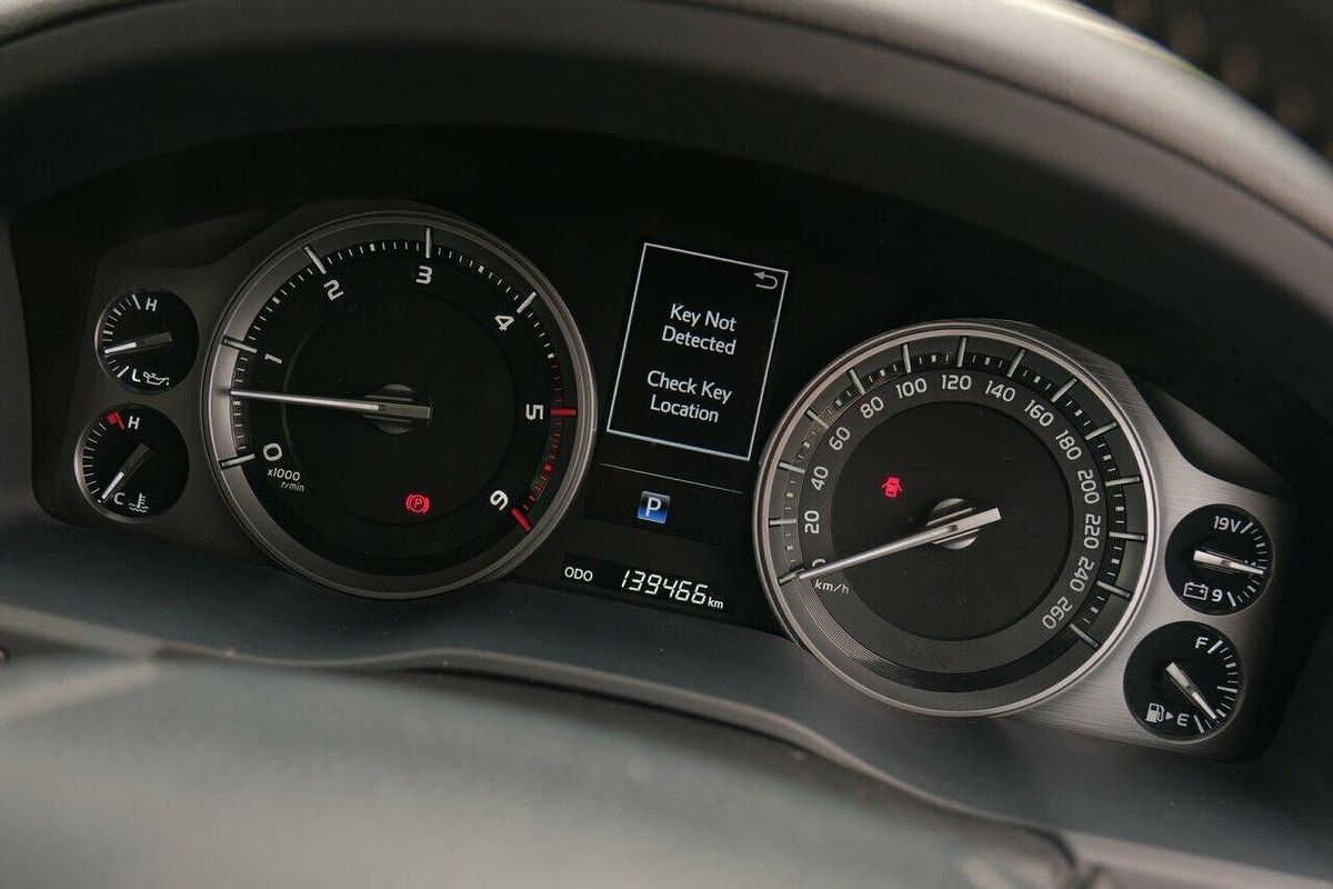 2017 Toyota Landcruiser VX VDJ200R