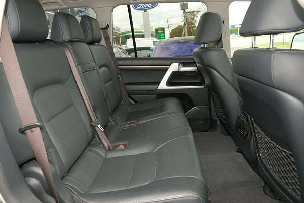 2017 Toyota Landcruiser VX VDJ200R
