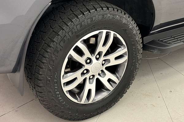 2021 Ford Everest Trend UA II 2.0L