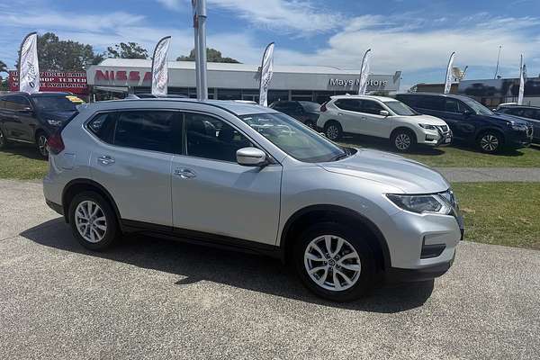 2022 Nissan X-TRAIL ST T32