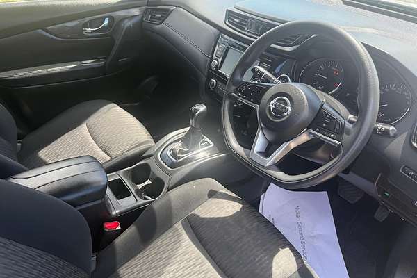 2022 Nissan X-TRAIL ST T32