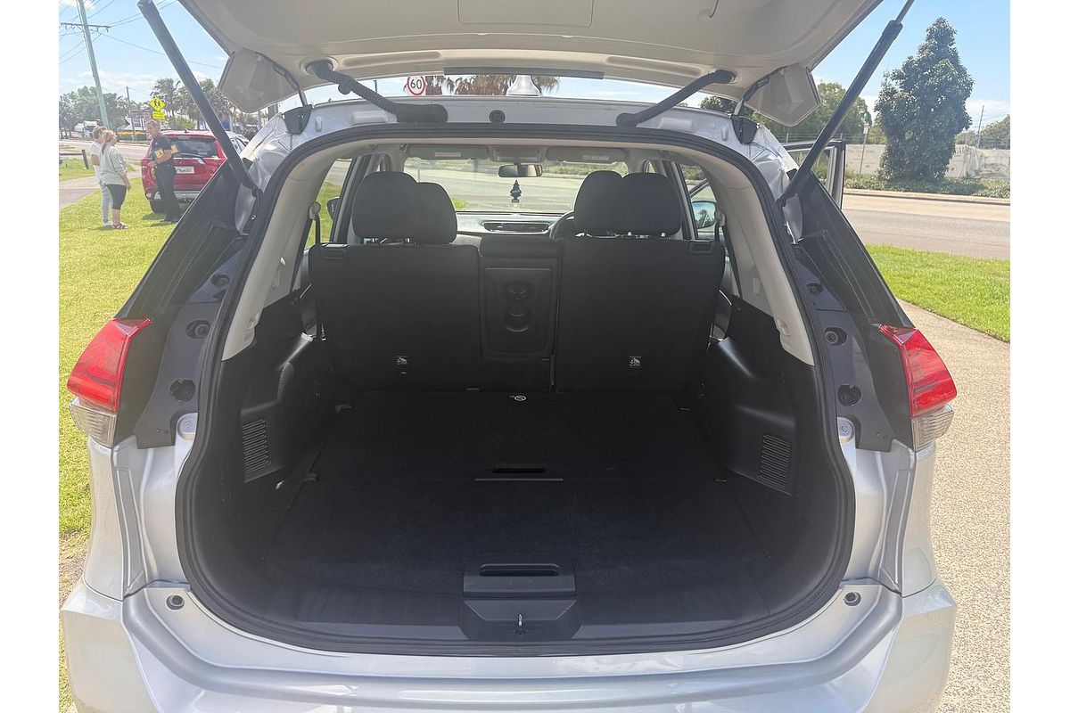 2022 Nissan X-TRAIL ST T32