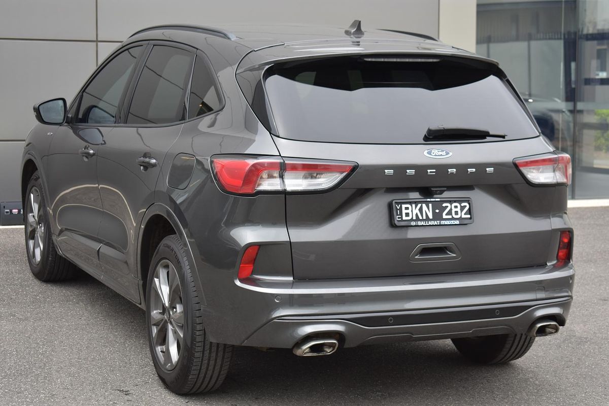 2020 Ford Escape ST-Line ZH