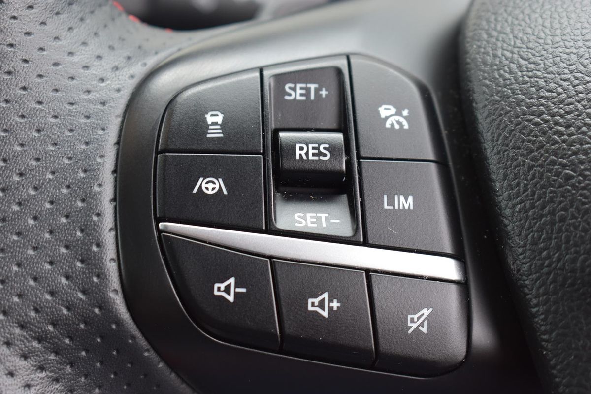 2020 Ford Escape ST-Line ZH