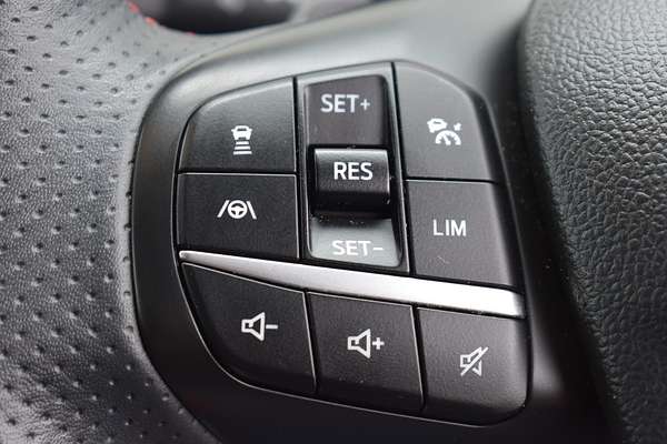 2020 Ford Escape ST-Line ZH