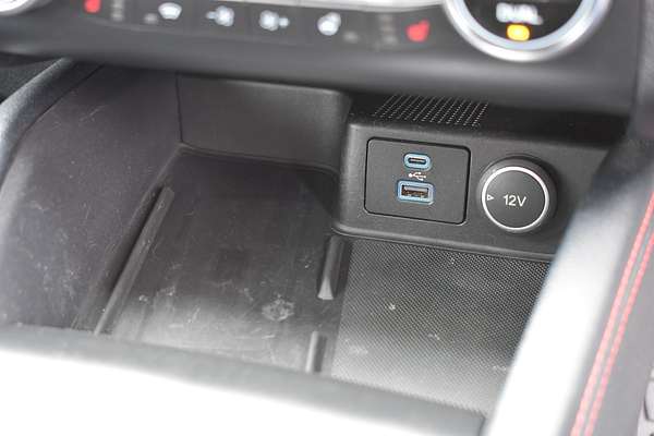 2020 Ford Escape ST-Line ZH