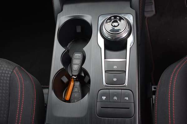 2020 Ford Escape ST-Line ZH