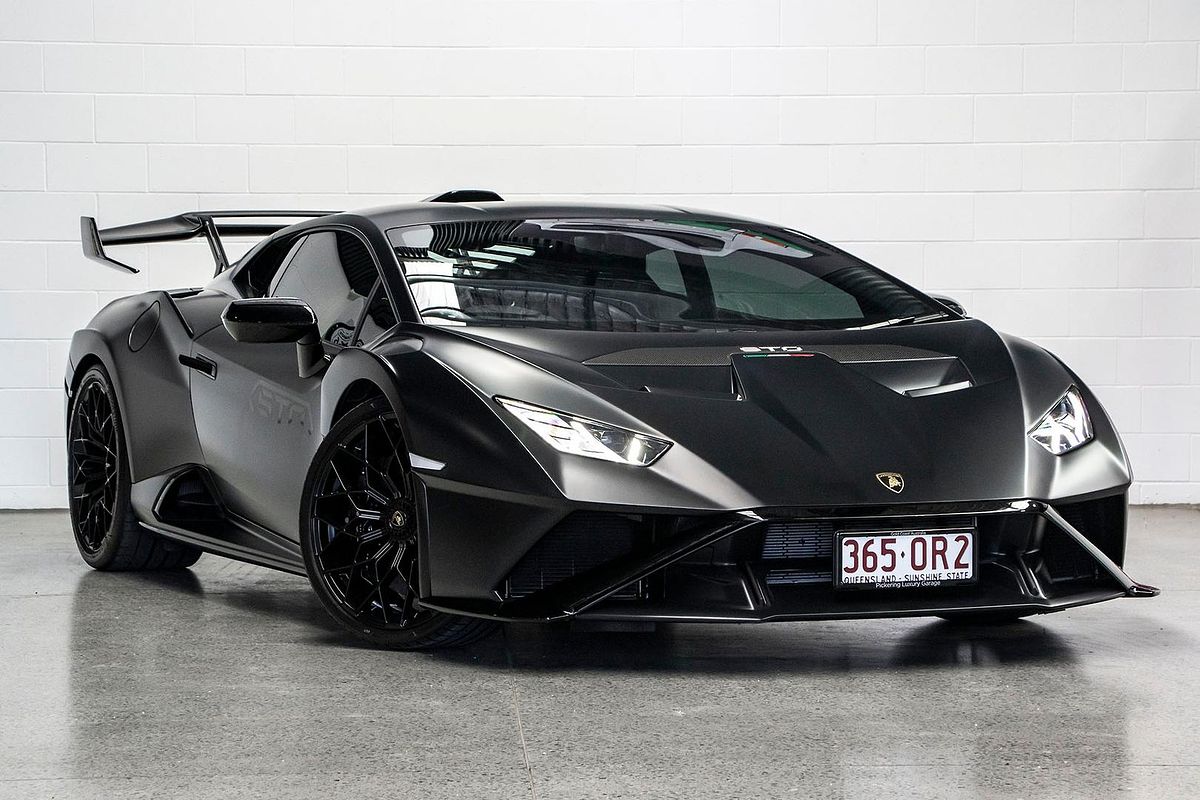 2023 Lamborghini Huracan STO 724
