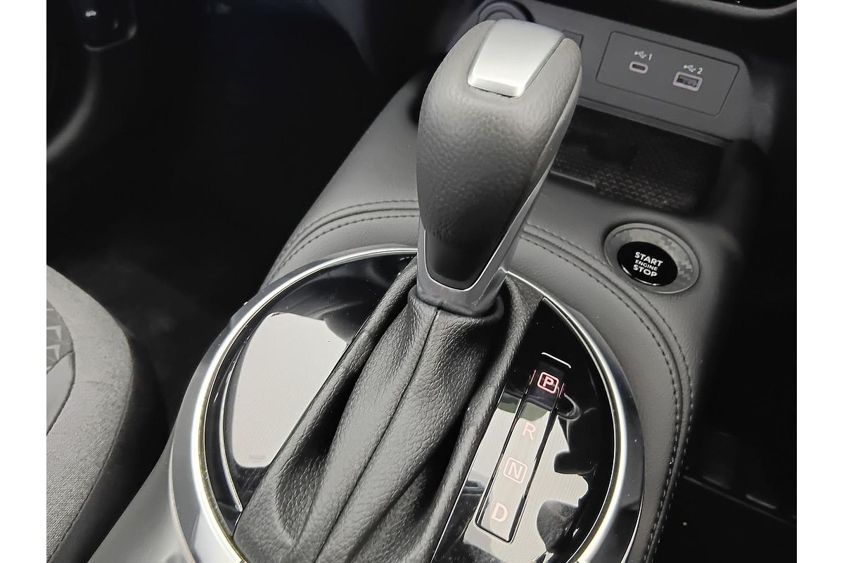 2024 Nissan JUKE ST-L F16