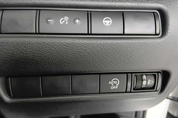 2024 Nissan JUKE ST-L F16