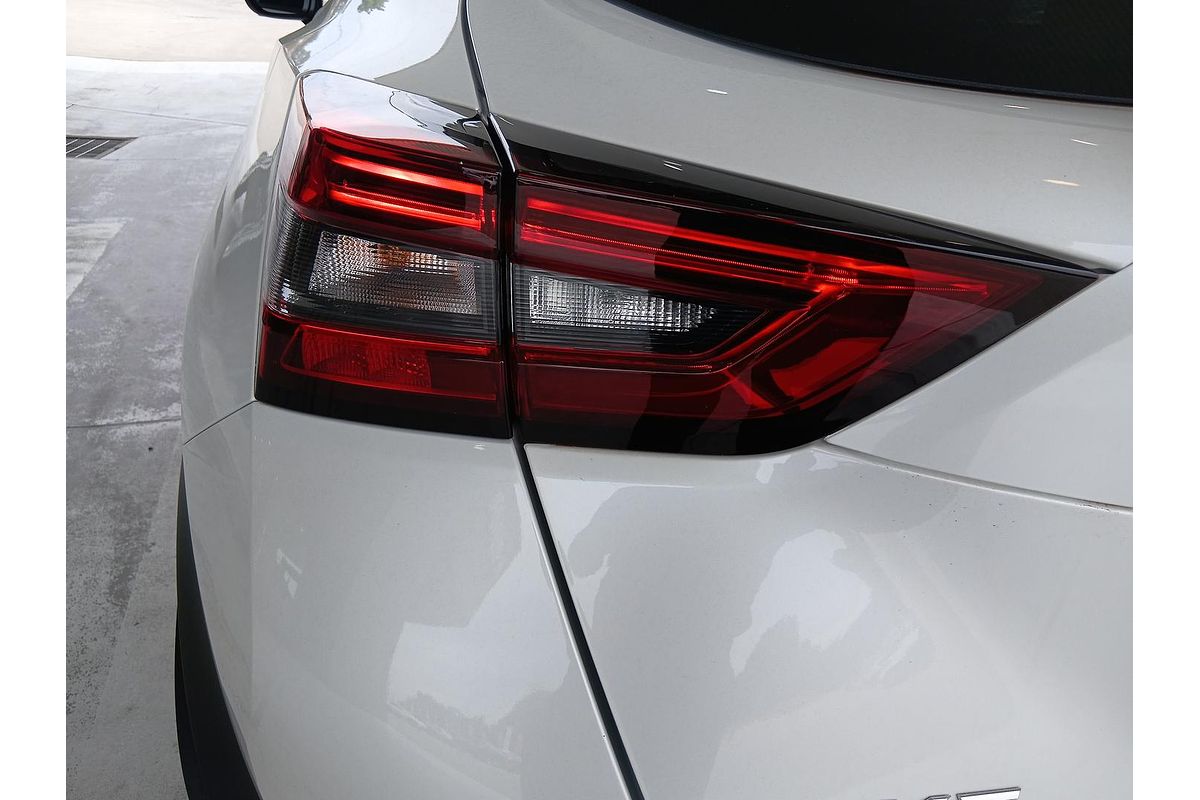 2024 Nissan JUKE ST-L F16