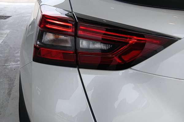 2024 Nissan JUKE ST-L F16