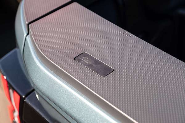 2025 MG MGU9 Explore X EKK1C 4X4