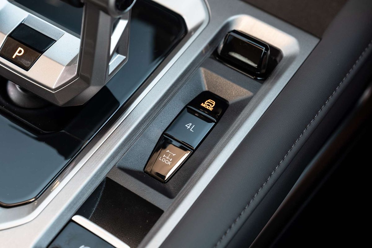 2025 MG MGU9 Explore X EKK1C 4X4