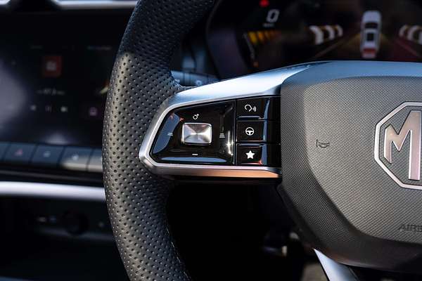 2025 MG ZS Essence Hybrid+ ZS32